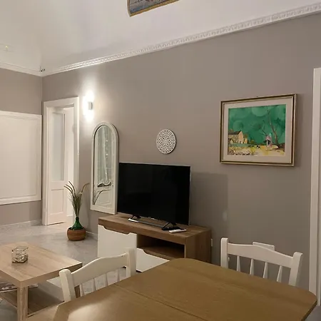 아파트 Casa Moly 모노폴리
